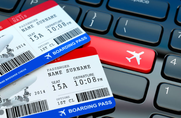 Chuẩn bị gì khi đặt vé bay online?
