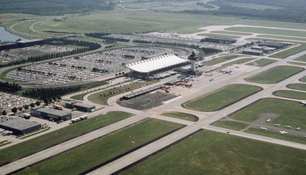 Sân bay quốc tế Dulles, Washington DC