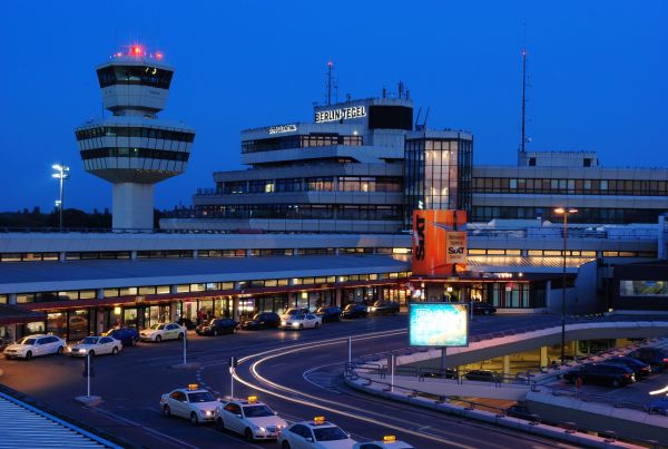 Sân bay ở Berlin