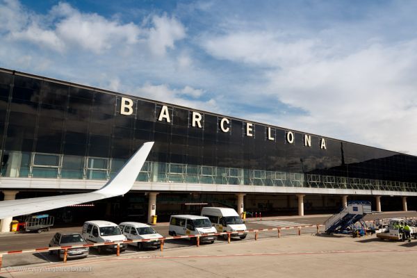 Vé máy bay đi Barcelona