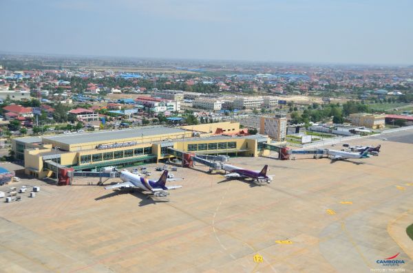 Sân bay Phnom Penh