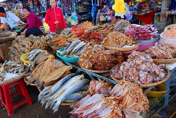 Đi chợ đêm Nha Trang