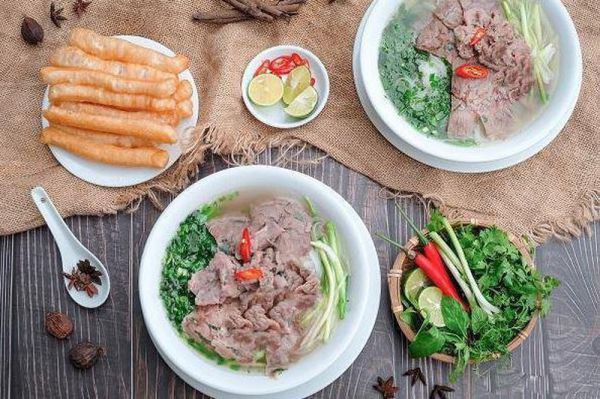 Top 10 món ăn ngon Hà Nội không thể bỏ lỡ