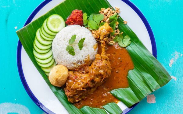 Nasi lemak - Món ăn truyền thống của Malaysia