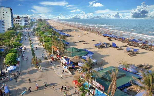 Bãi biển Sầm Sơn - Điểm du lịch Thanh Hóa không thể bỏ qua