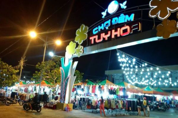 Chợ đêm Tuy Hòa – Phú Yên