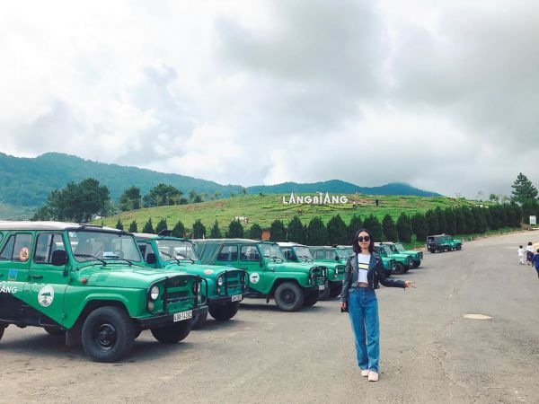 Trải nghiệm đi xe jeep chinh phục cao nguyên Langbiang
