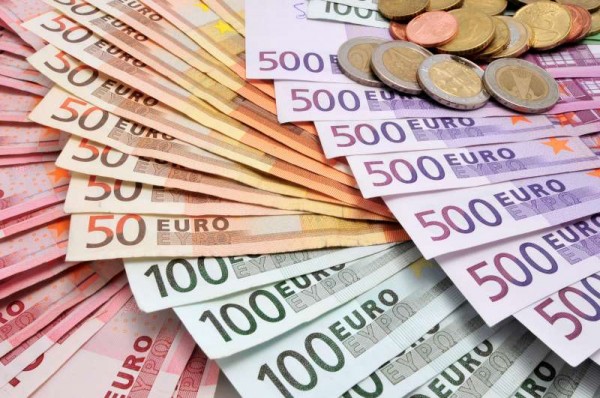 Nước Đức dùng tờ tiền chung Euro