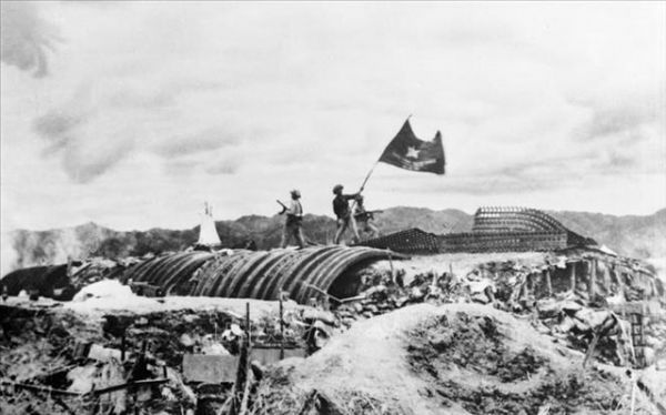 Kỷ niệm chiến thắng Điện Biên Phủ - 7/5/1954