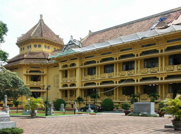Bảo tàng lịch sử Việt Nam 