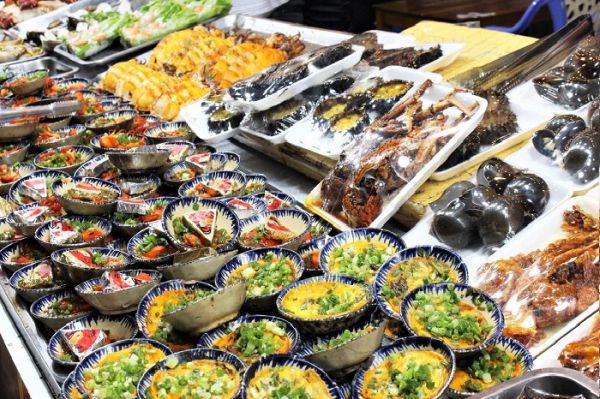 Hải sản siêu ngon siêu hấp dẫn tại chợ đêm Phú Quốc