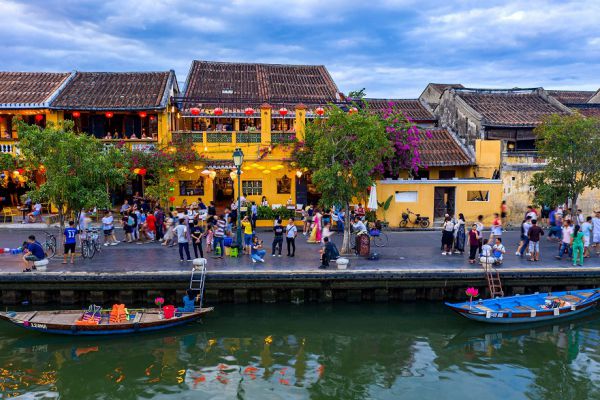 Phố cổ Hội An điểm du lịch không thể bỏ qua tại Đà Nẵng
