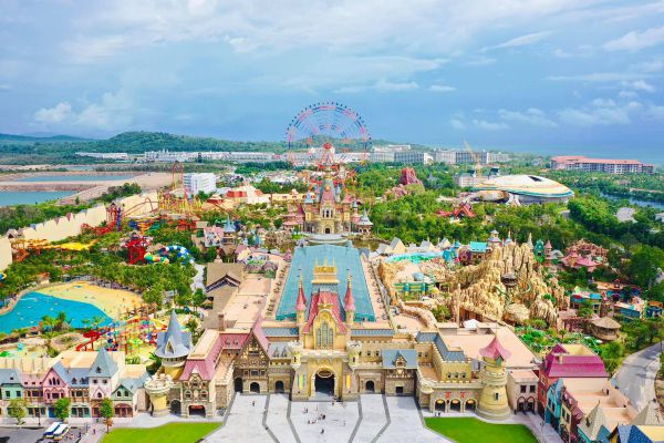 Công viên giải trí VinWonders Mũi Gành Dầu Phú Quốc 