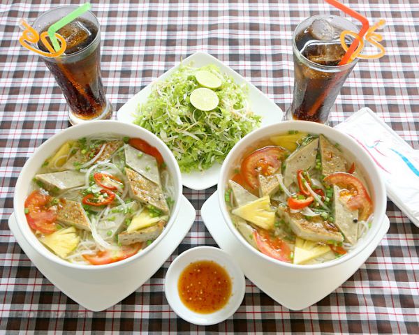Bún cá - Món ăn sáng dân dã tại Nha Trang