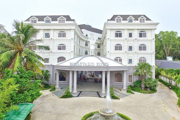 Boulevard Hotel Phú Quốc