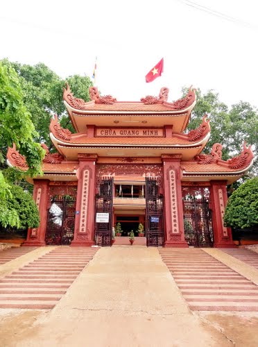 Chùa Quang Minh - Bình Phước