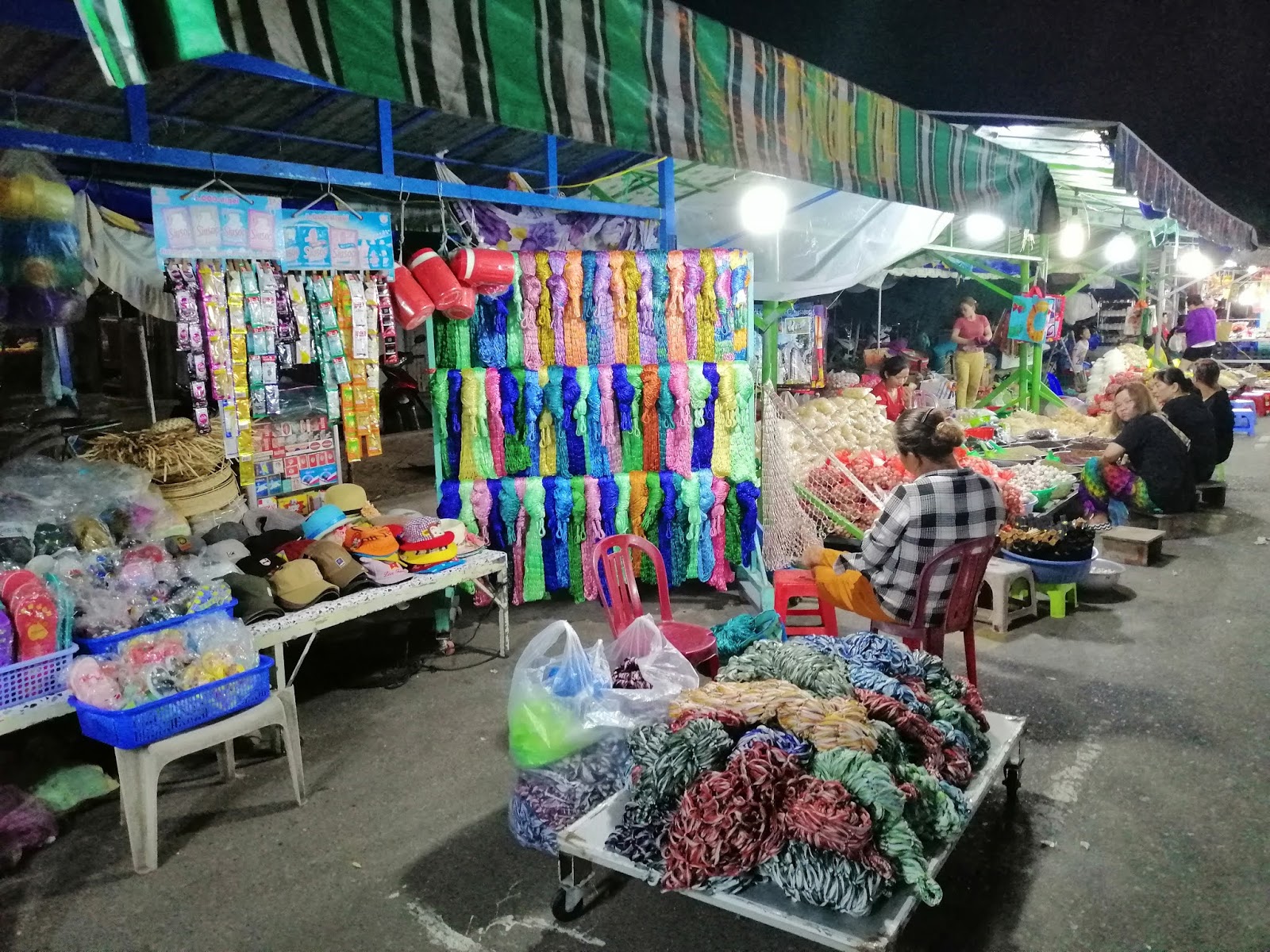 Chợ đêm Cổ Thạch Bình Thuận 