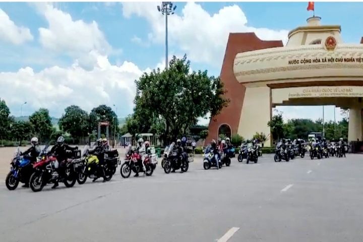 Từ Đà Nẵng đi Quảng Trị bằng xe máy