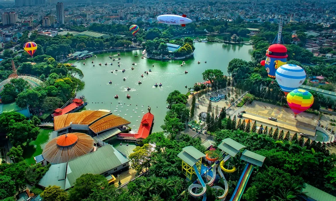 Toàn cảnh công viên Đầm Sen nước Sài Gòn