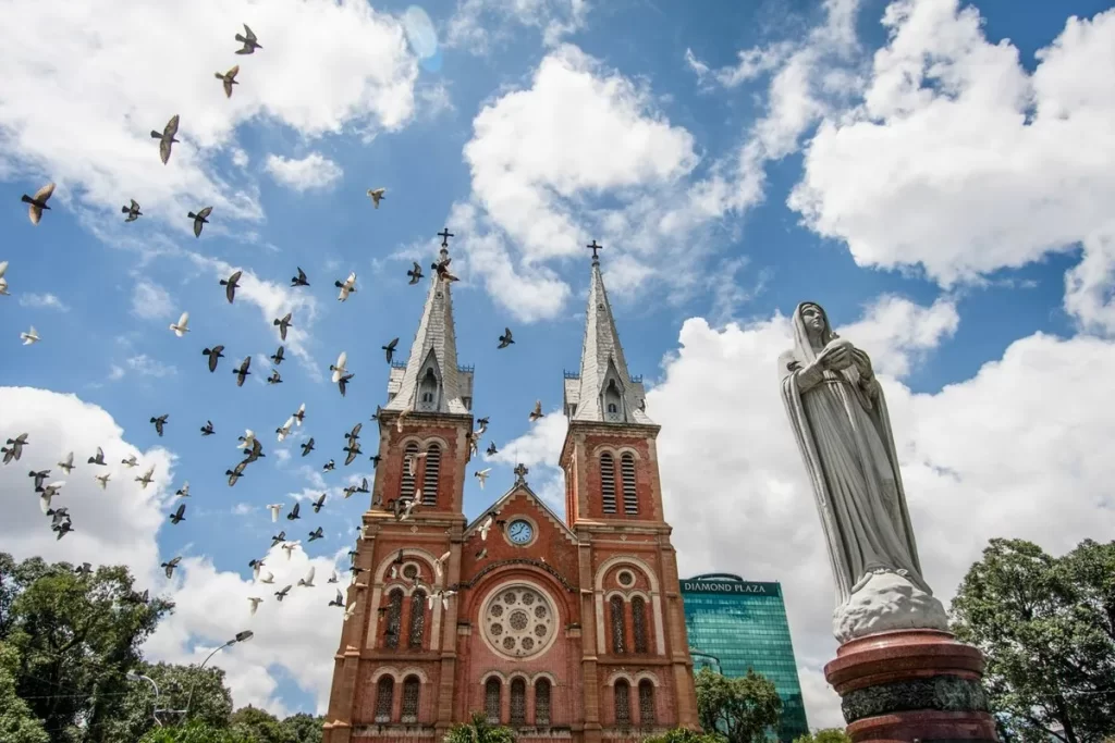 Nhà thờ Đức Bà thành phố Hồ Chí Minh