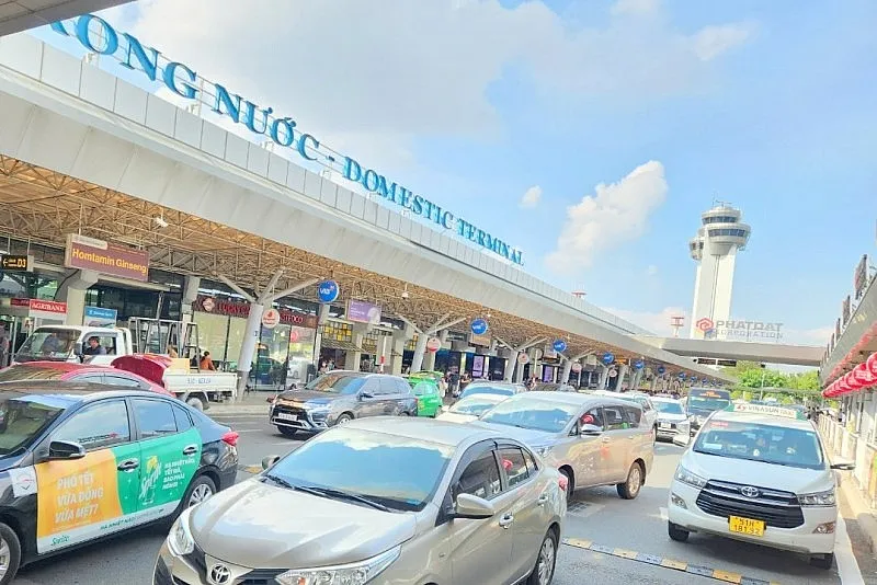 Dễ dàng đón taxi tại sân bay Tân Sơn Nhất