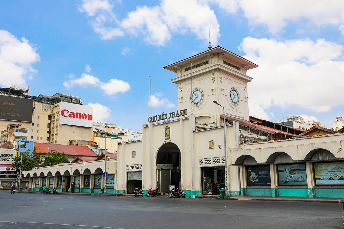 Chợ Bến Thành - Biểu tượng của du lịch Sài Gòn
